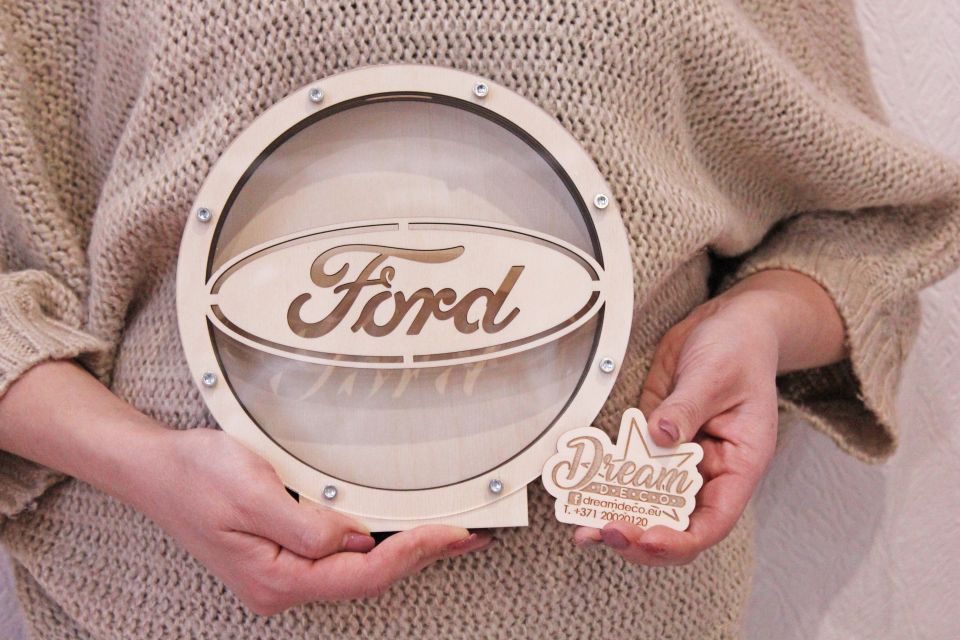 Krājkase apaļa ar automašīnas FORD logotipu