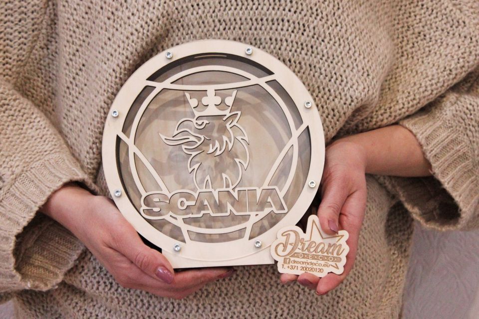 Krājkase apaļa ar SCANIA automašīnas logotipu