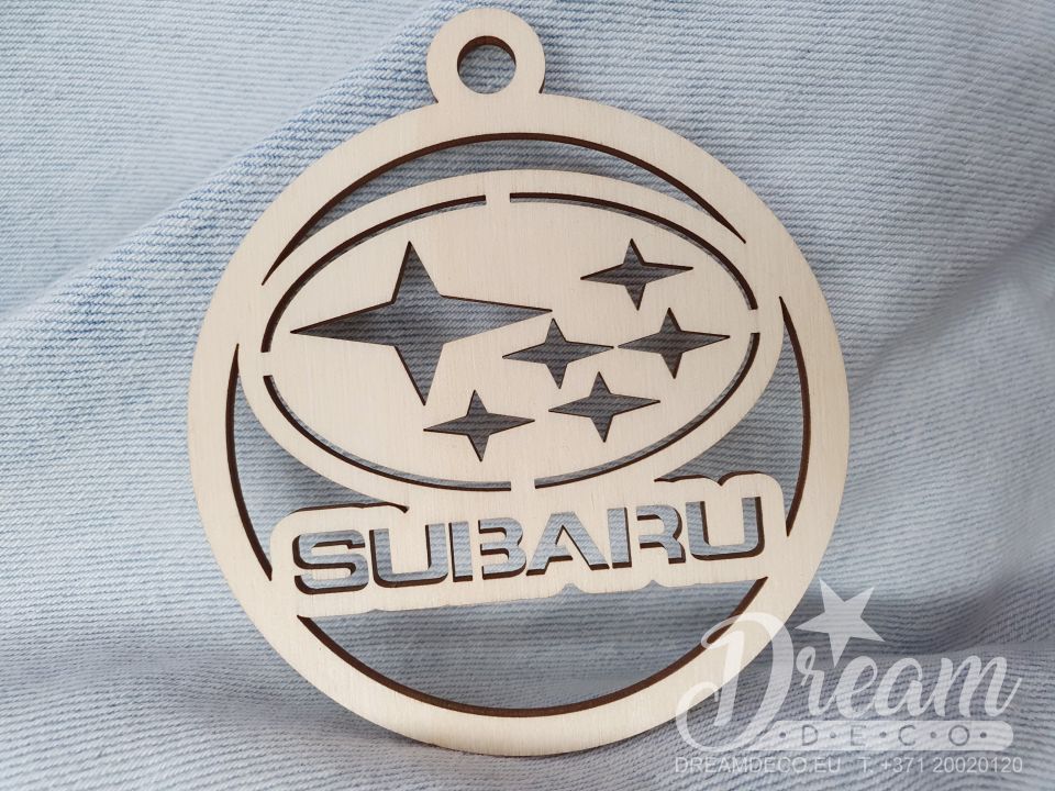 Automašīnas piekariņš ar Subaru logotipu