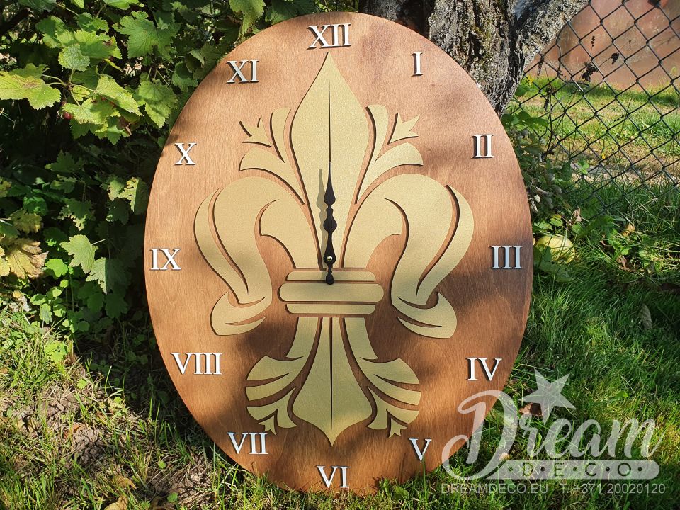 Pulkstenis ar pilsētas simbolu – liliju