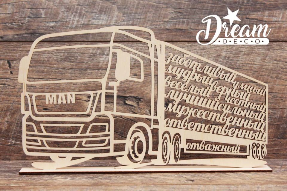 Cirsts dekors uz statīva auto Truck Man RU ar patīkamiem vārdiem vīriešiem