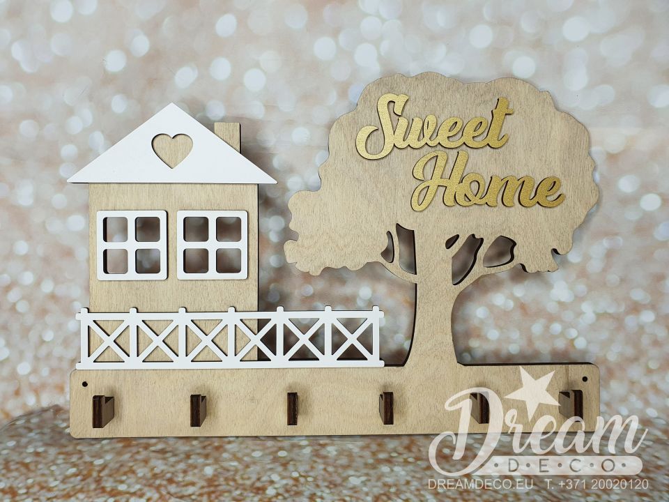 Atslēgu turētājs ar māju un koku ar uzrakstu "Sweet Home"