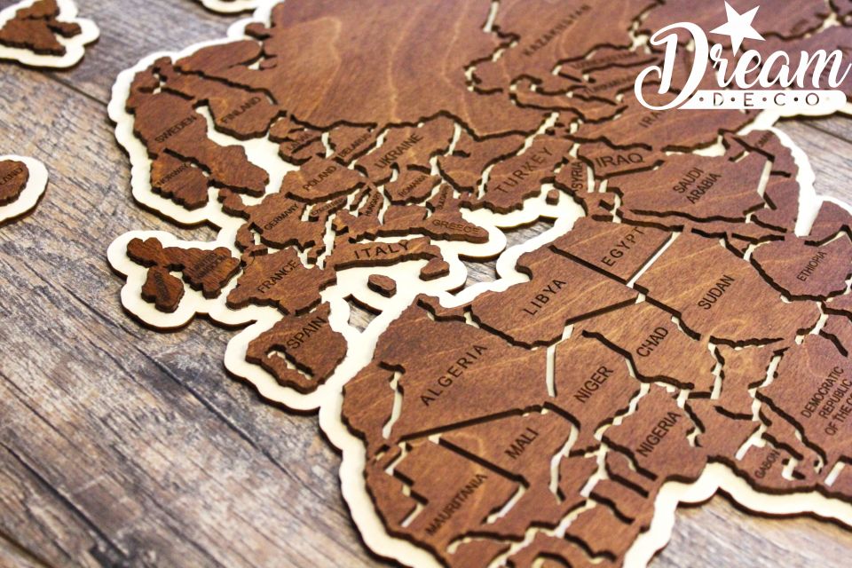 Sienas dekors – Pasaules karte