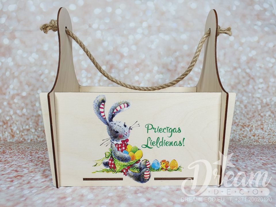 Деревянная коробочка с цветной картинкой пасхального кролика и надписью - "Priecīgas Lieldienas!"