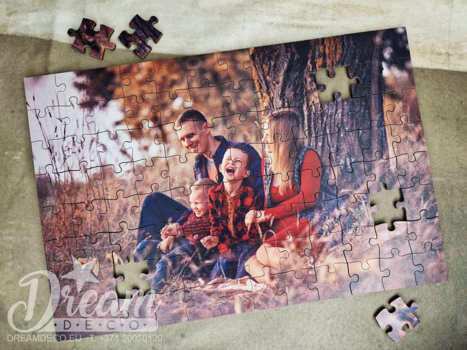 Деревянная мозаика под заказ с вашей семейной фотографией (96 деталей)