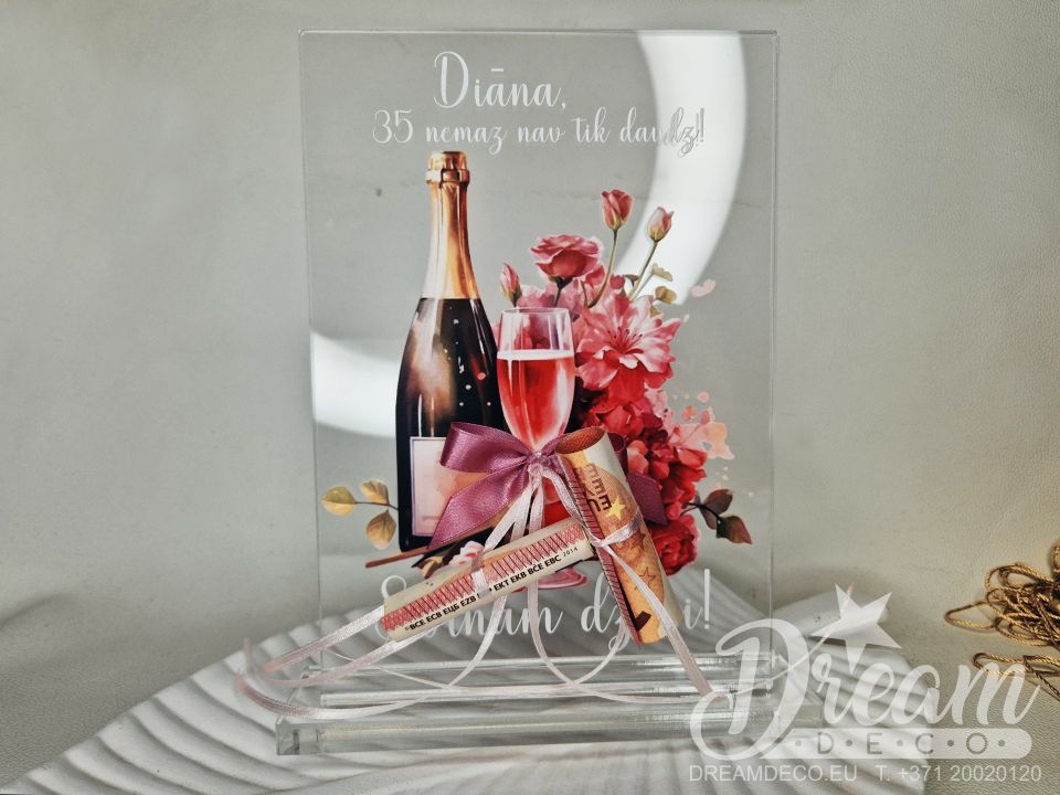 Svētku naudas iepakojums davanai - personalizēta statuete