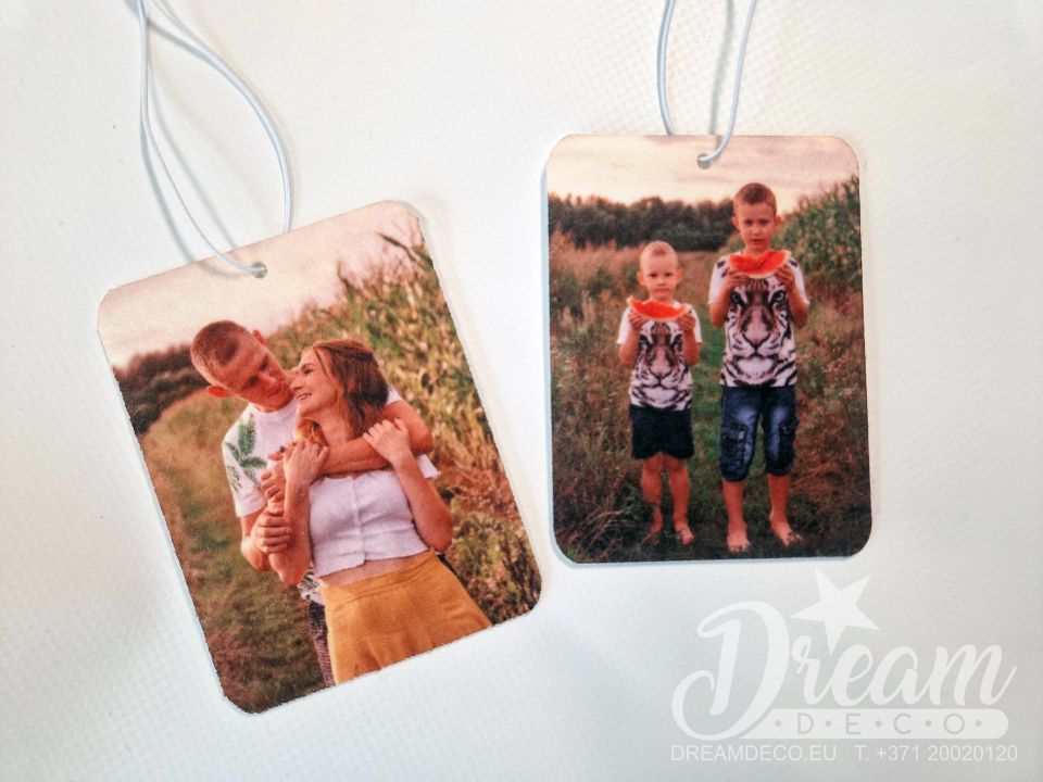 Personalizēts auto gaisa atsvaidzinātājs ar foto