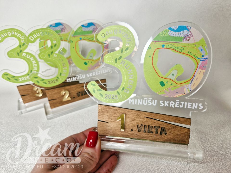 Balvas sacensībām ar individuālu dizainu