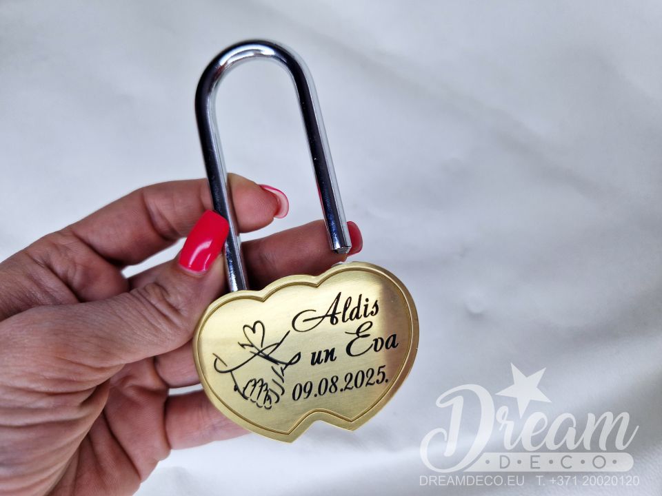 Personalizēta sirds formas slēdzene