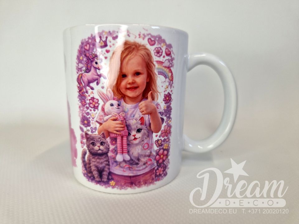 Personalizēta fotokrūze dāvanai meitenei dzimšanas dienā