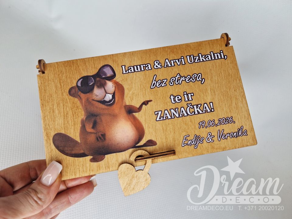 Koka naudas kastīte dāvanai pārim